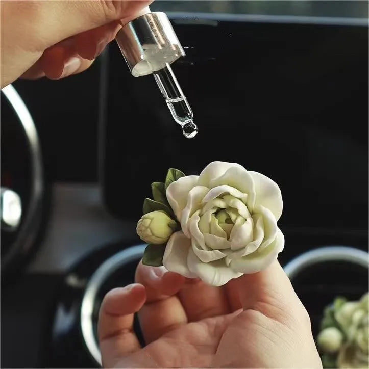 Jasmine car perfume solid air freshener measuring 5x4.5cm with gypsum diffuser and essential oil