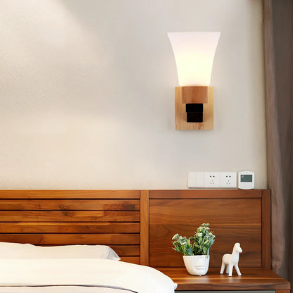 Solid wood table lamp with glass shade and wrought iron elements, 16cm height