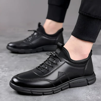 Men's black leather casual shoes with square heel and leather stitching details