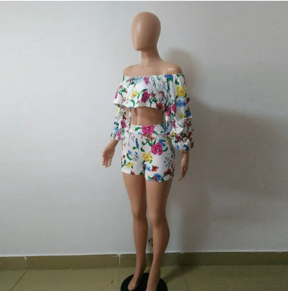 Women's multicolour digital print two-piece set with pile sleeves on short top and matching shorts