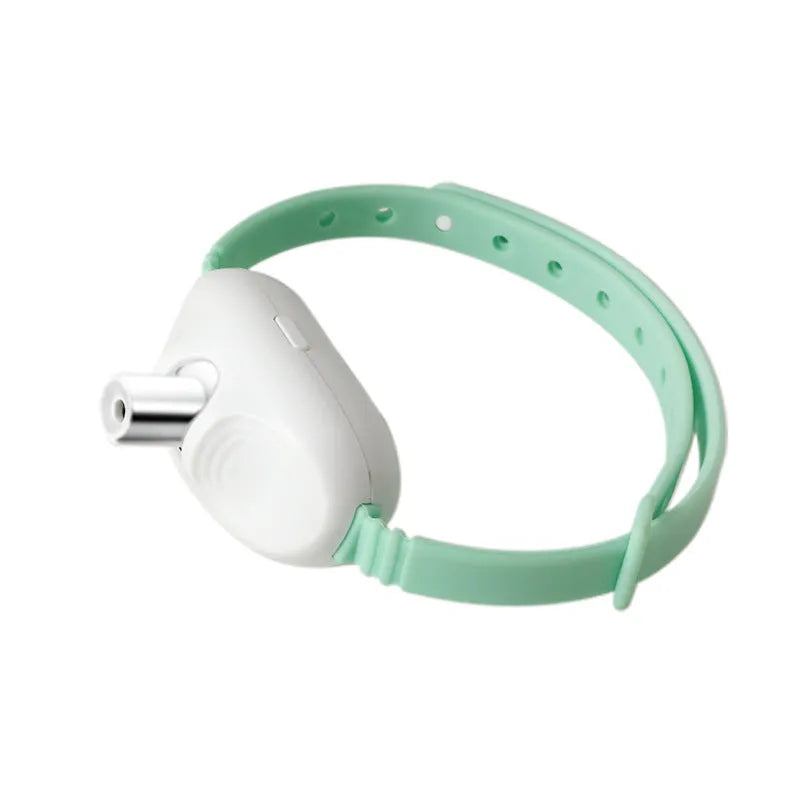 Green interactive laser cat collar with red dot projection for feline teasing and play.