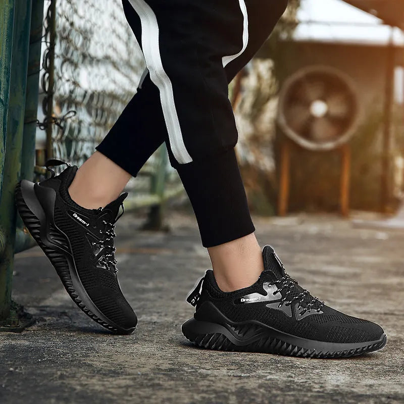 Men's breathable running shoes with mesh upper in multiple colour options