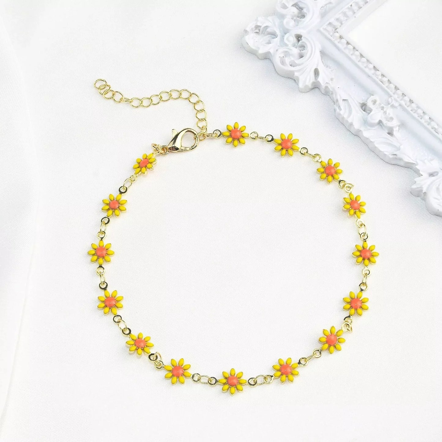 Little Daisy Anklet - Colorful floral ankle ring with adjustable fit
