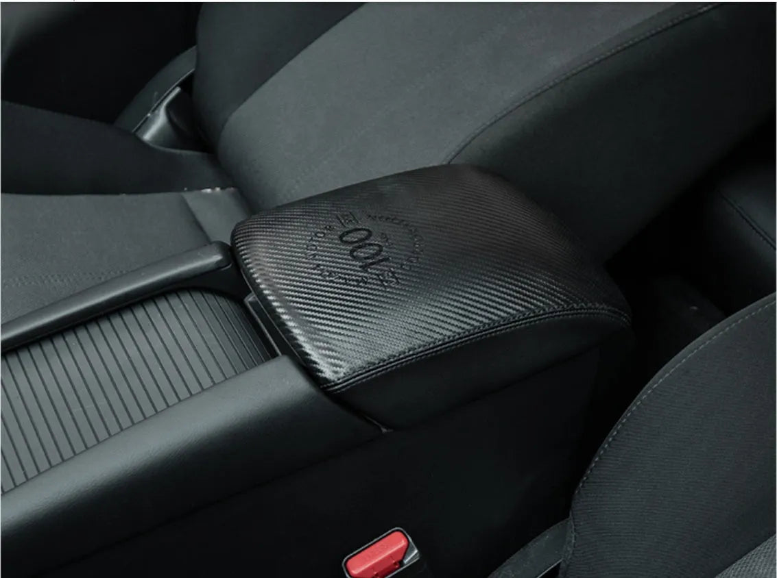 Armrest case cover for Mazda CX-4 CX-5 Oncela in carbon fibre, leather or flannelette, about 500g