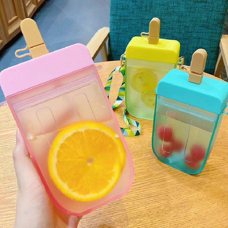 Summer children's water cup with straw, leak-proof design, and cartoon pattern