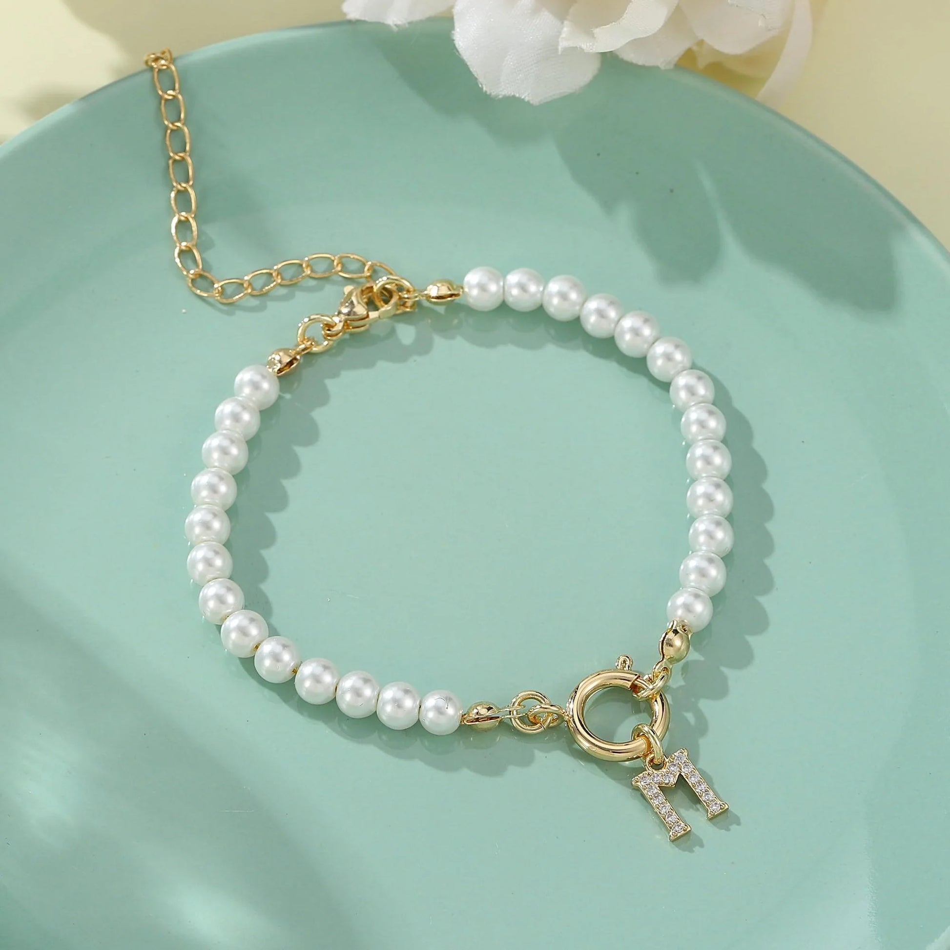 2024 fashion initial pearl bracelet for women with toggle clasp