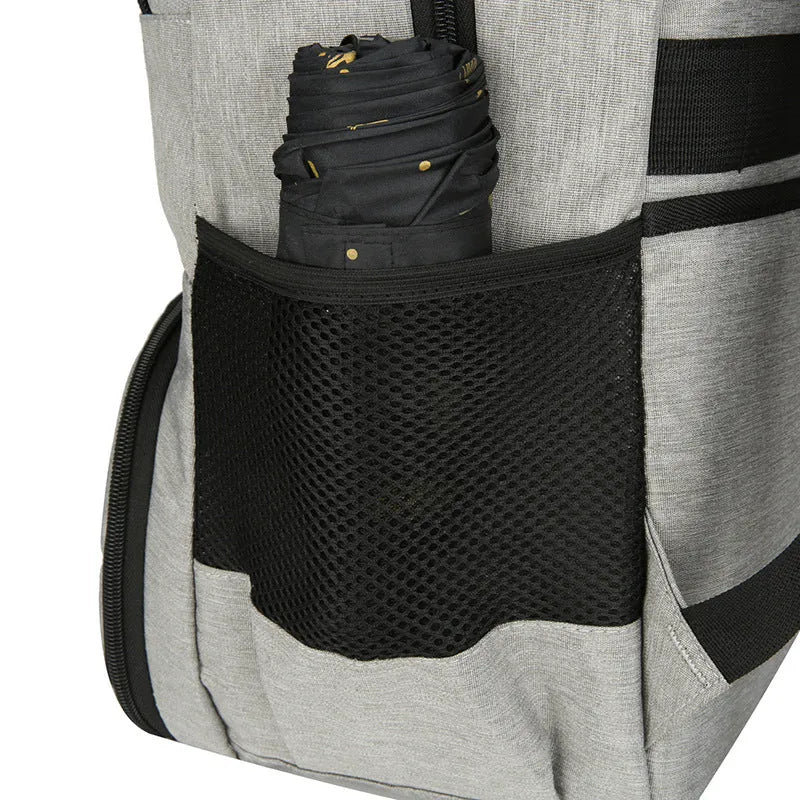Oxford cloth insulated backpack in light grey with curved shoulder straps and dry-wet separation compartments
