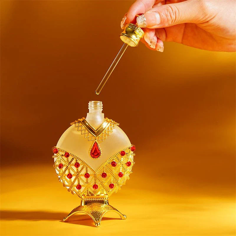 Luxurious Perfume Oil with Long-Lasting, Subtle Fragrance in Decorative Glass Bottle