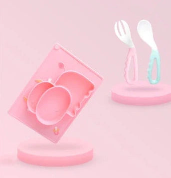 Green silicone baby bowl with suction base and crab cartoon design, 28cm diameter