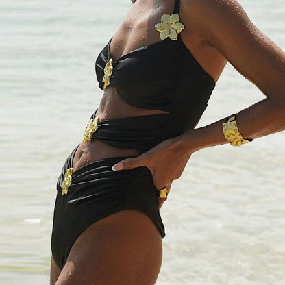 Solid colour women's one-piece swimsuit with hollow-out tube top and detachable short skirt on a mannequin.