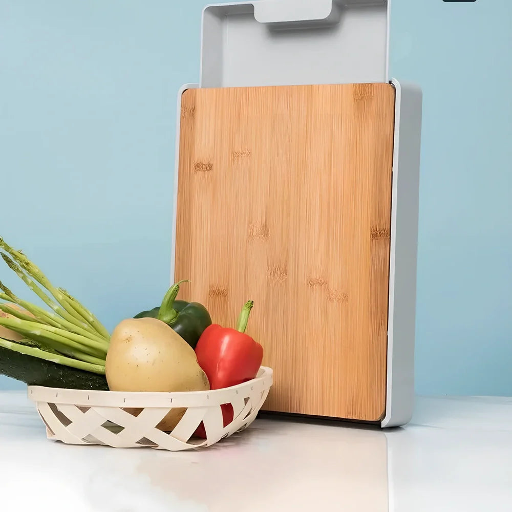 Square bamboo cutting board measuring 32.5cm by 24.5cm with 4.8cm thickness