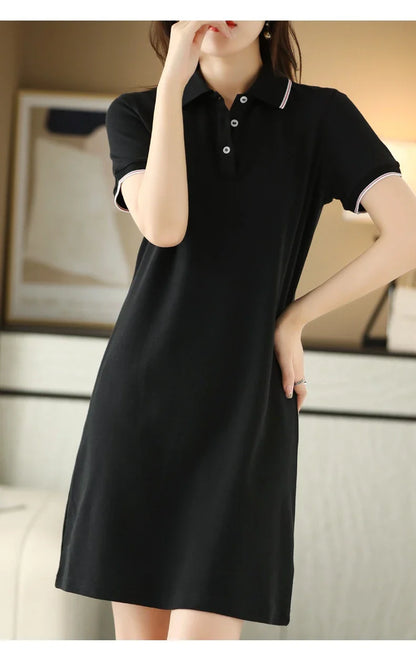 A mid-length dress with a classic polo collar, available in a variety of colors for a versatile and stylish look.