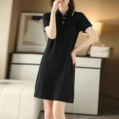 A mid-length dress with a classic polo collar, available in a variety of colors for a versatile and stylish look.