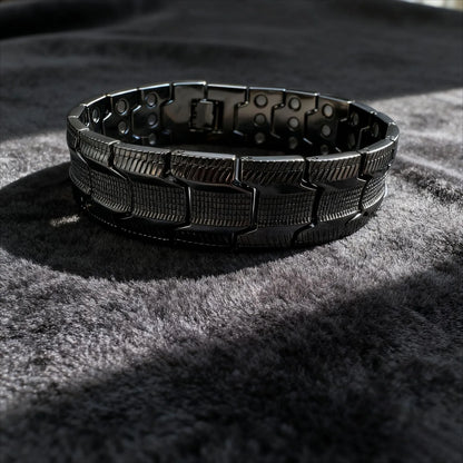 Retro bronze three-row zinc alloy bracelet with geometric links and regulator, unisex electroplated jewellery