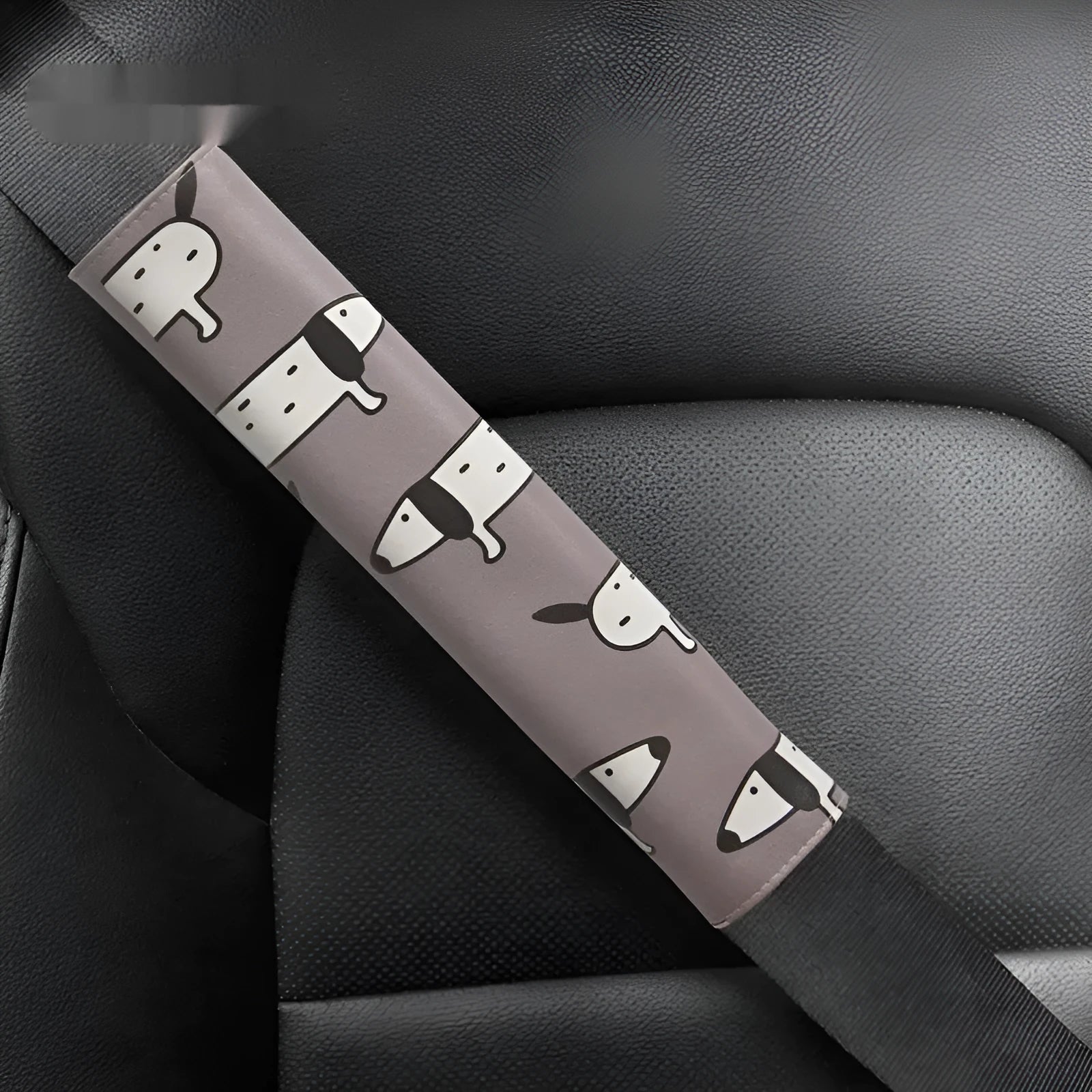 Dachshund cartoon design PU leather car seatbelt shoulder protector, 14 by 22 cm.