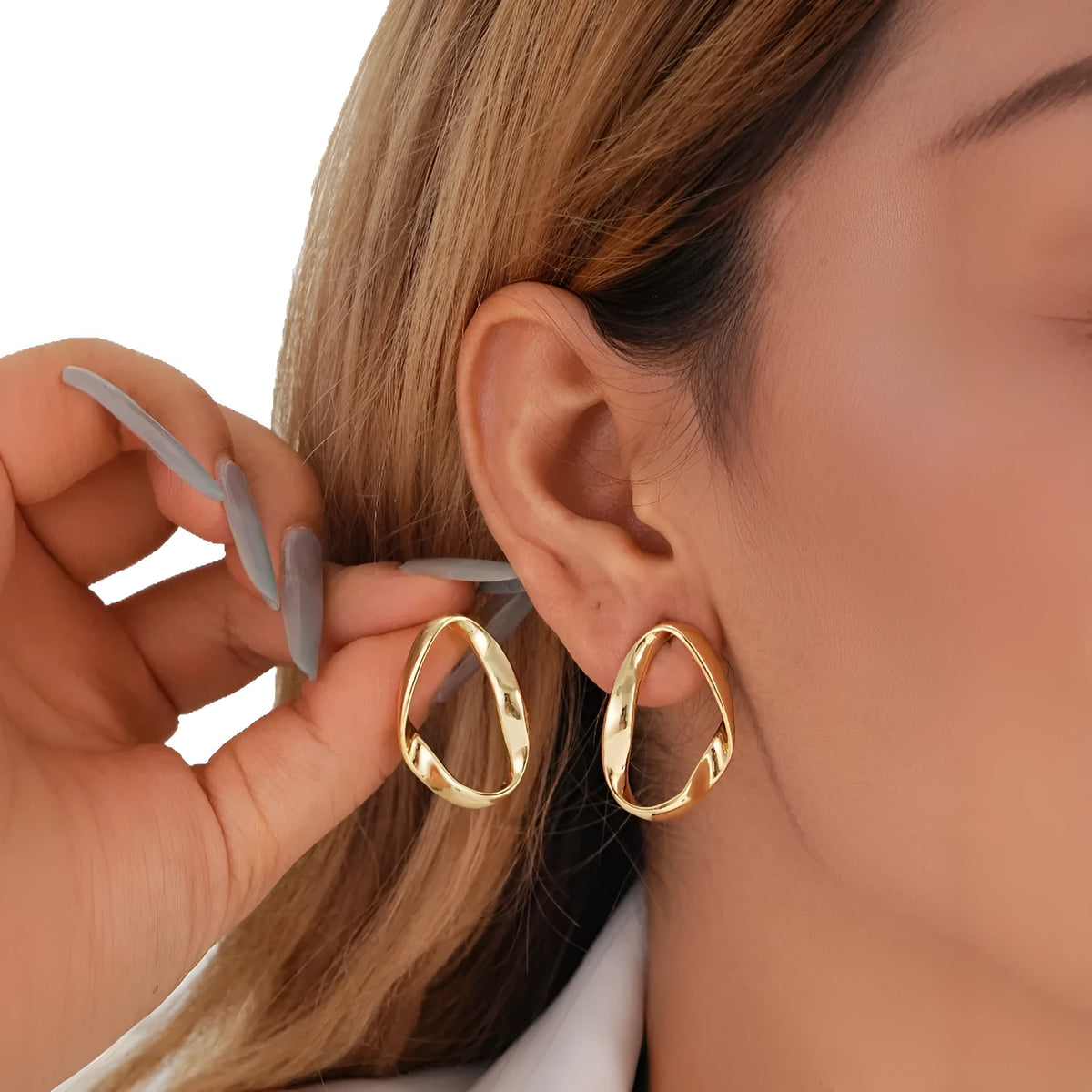 Minimalist irregular geometric commuting earrings in five style options for daily office wear