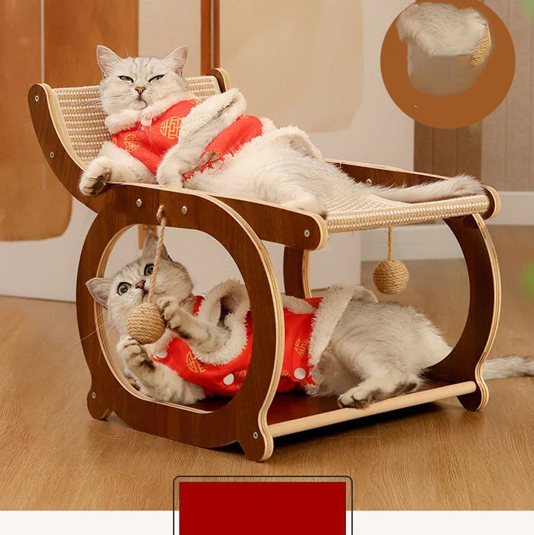 Solid wood sisal scratching mat with integrated cat bed showing 40cm scratching surface and 25cm resting area