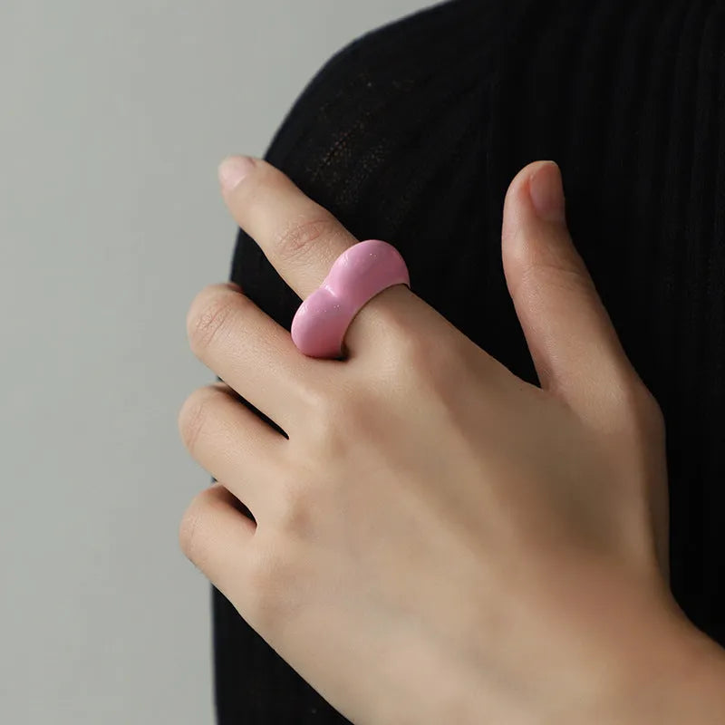 Heart-shaped enamel ring with three-dimensional detail in black, pink, purple, or red, sized for fingers 17-18