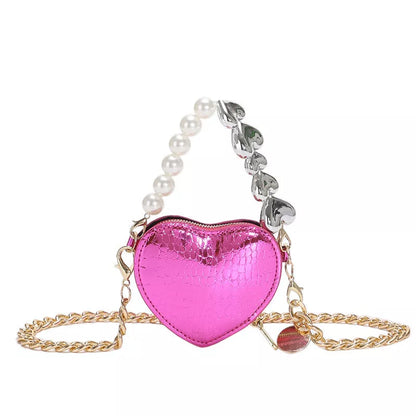 Mini heart-shaped pearls handbag in silver with adjustable chain strap