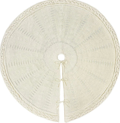 Red knitted Christmas tree skirt with 122cm diameter showing traditional wool construction