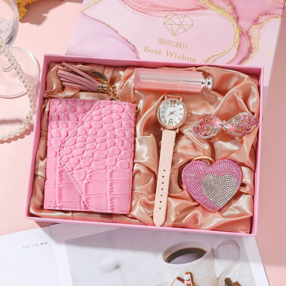 Ladies watch gift set with 35mm dial, matching wallet, vanity mirror, key chain and brooch accessories