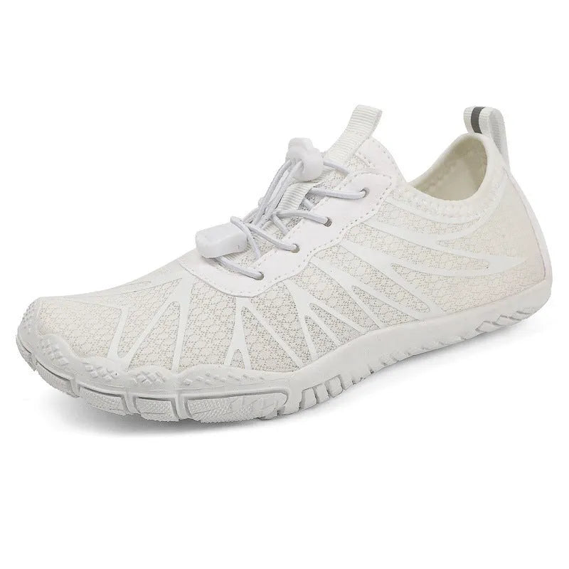 Men and women's casual sports running shoes with breathable upper and rubber sole