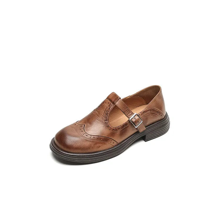 Women's sheepskin leather flat shoes with round toe in black and brown colour options