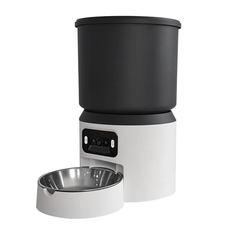 4-litre smart pet feeder with remote control and optional camera on a table