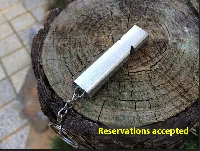 Double hole high-frequency aluminium alloy outdoor whistle in silver or gold for survival and camping