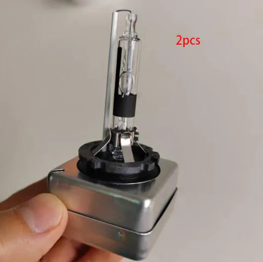 Xenon automotive headlight bulb with aluminium alloy shell and quartz tube for D1S and D1R fittings
