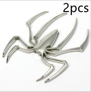 Three-dimensional metal spider bumper sticker in zinc alloy measuring 7cm by 5cm