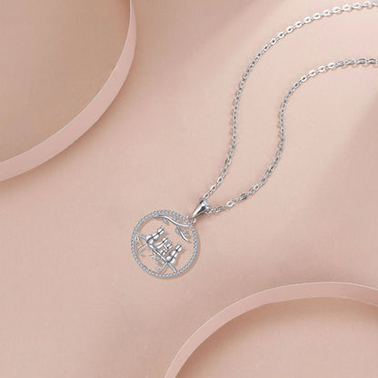 Copper necklace with a four kitten pendant on a cross chain, length 50 cm.