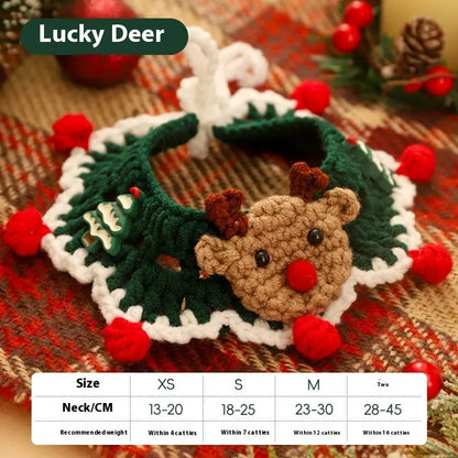 Christmas pet scarf for dog or cat in wool material with festive cartoon pattern