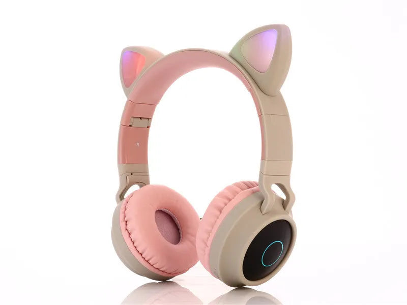 Cartoon cat ears wireless Bluetooth headset in green colour with head-mounted design for gaming