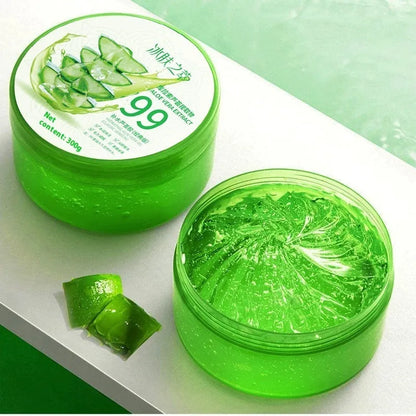 Single bottle of 300g Aloe Vera Gel emulsion for skin hydration and soothing care