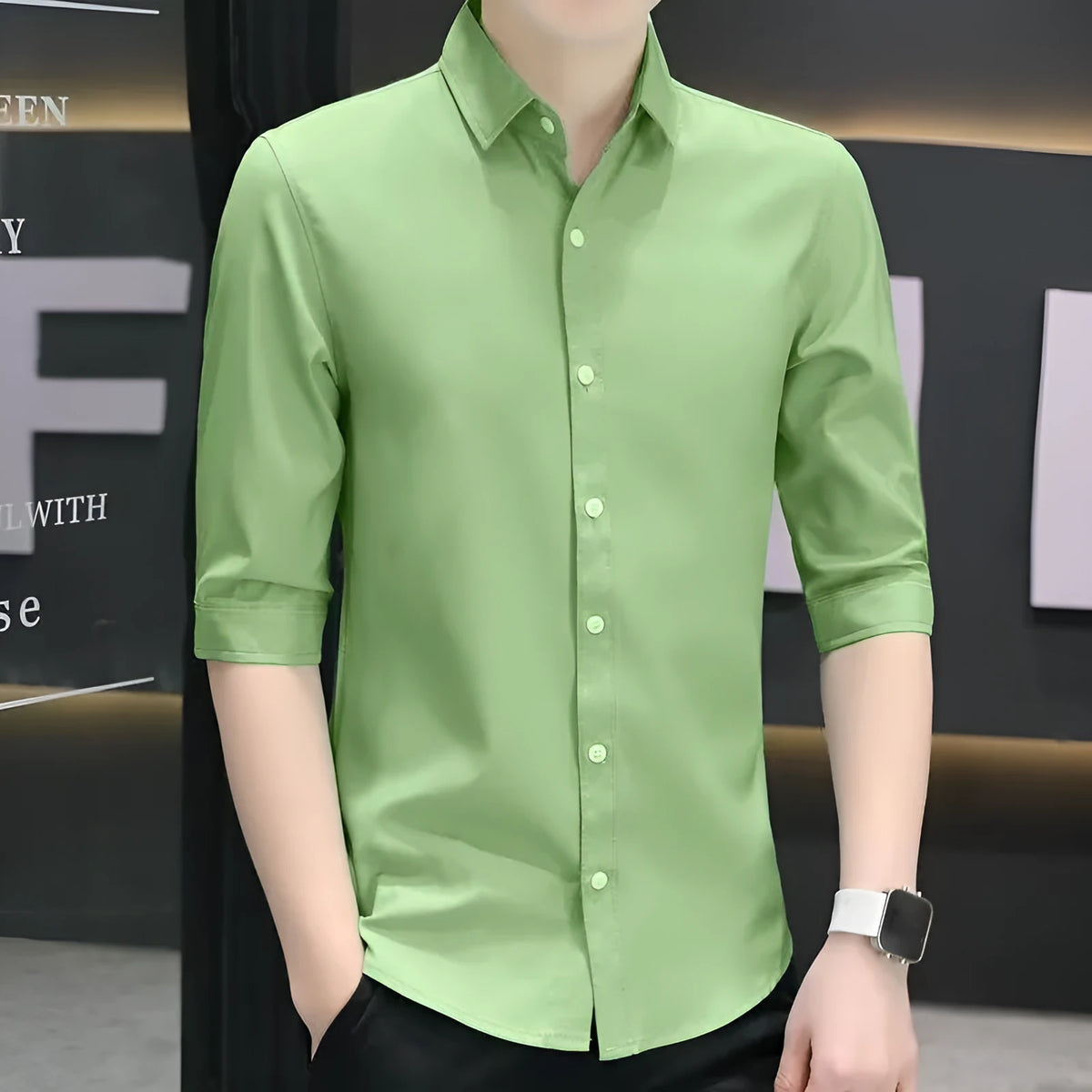 Men's slim-fit half-sleeve summer shirt in silk and linen blend fabric with non-ironing feature