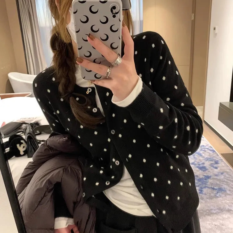 Women's gray dot knitted cardigan with viscose fabric, long sleeves, and crocheted flower details