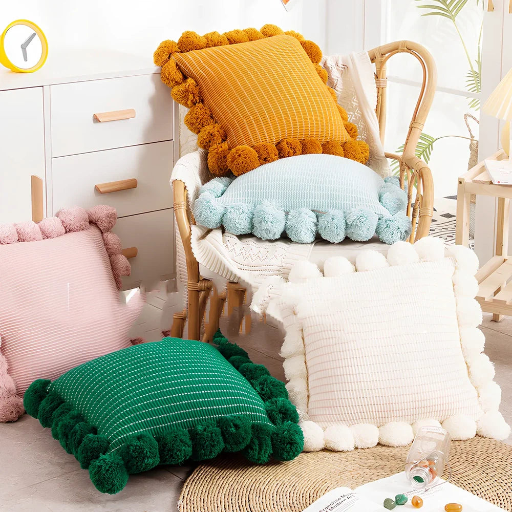 45x45cm knitted throw pillow in beige colour with plain pattern and Nordic design