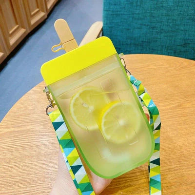 Summer children's water cup with straw, leak-proof design, and cartoon pattern