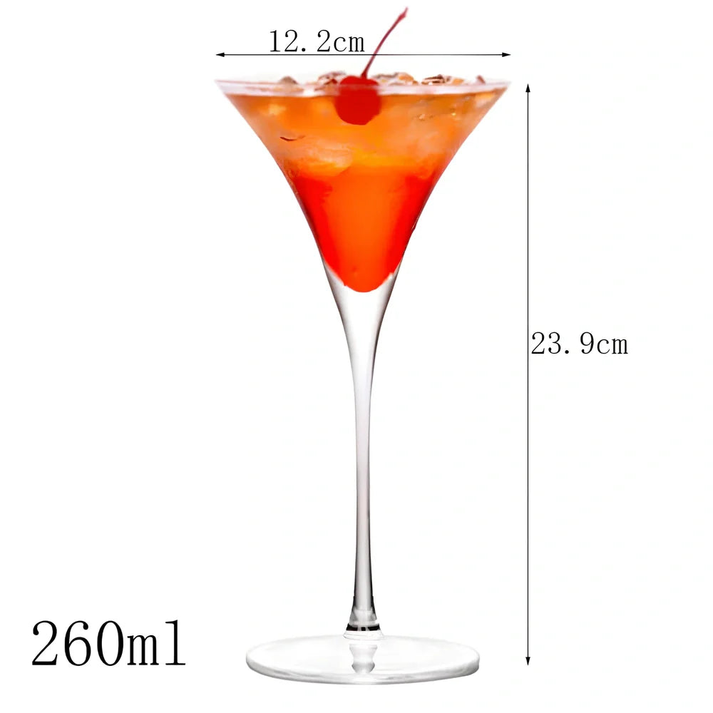 Creative transparent lead-free glass cup with seamless flat base for cocktails, 210ml capacity