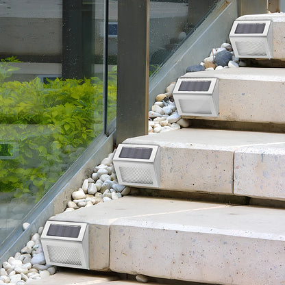 Solar stair lamp with 6 LED chips for garden and pathway lighting