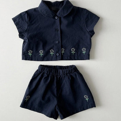 Children's floral shorts set in pink with short sleeves and matching shorts