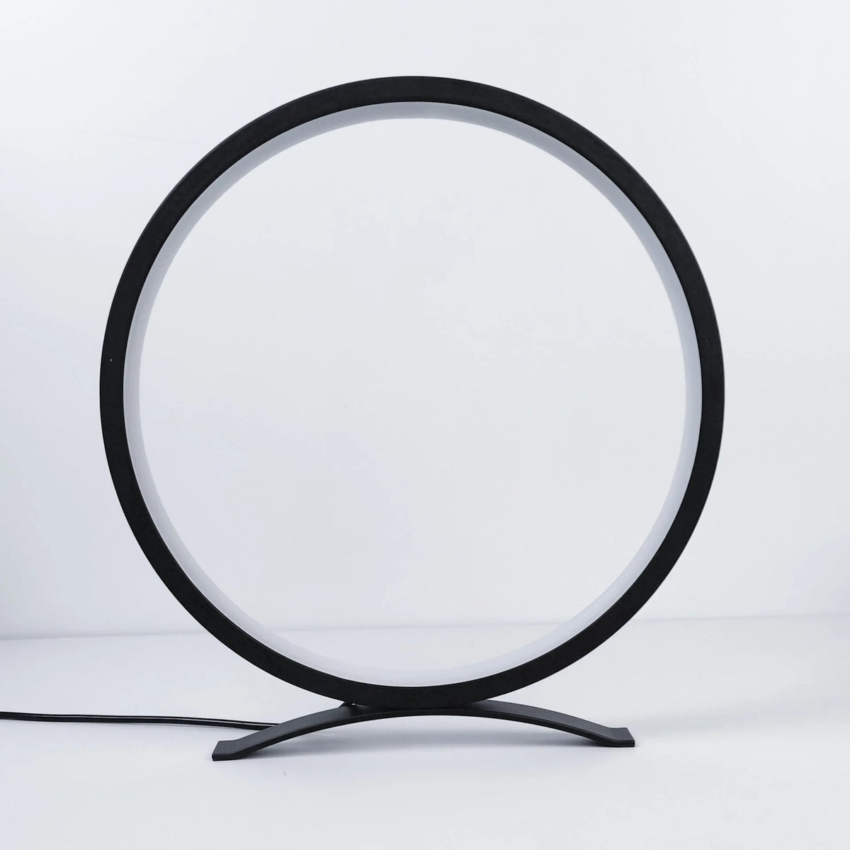 Metal study desk lamp 27cm x 17.5cm x 2.5cm with USB power, black or white warm light