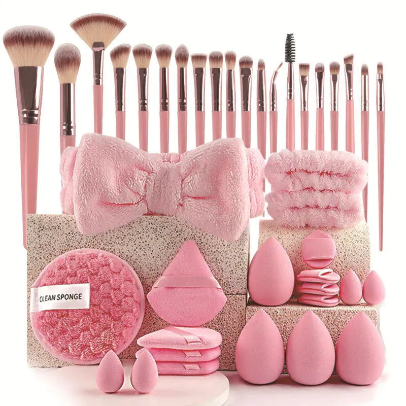 Hydrophilic non-latex beauty tools makeup brush set in pink, brown, or purple colour options