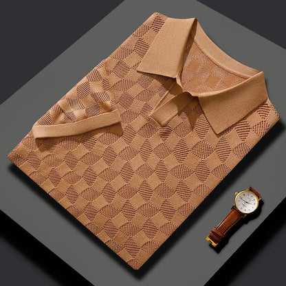 Men's short sleeve lapel sweater in mulberry silk jacquard fabric, solid colour.