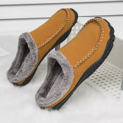Men's winter slippers with anti-slip rubber outsole and fluffy plush lining in various colors