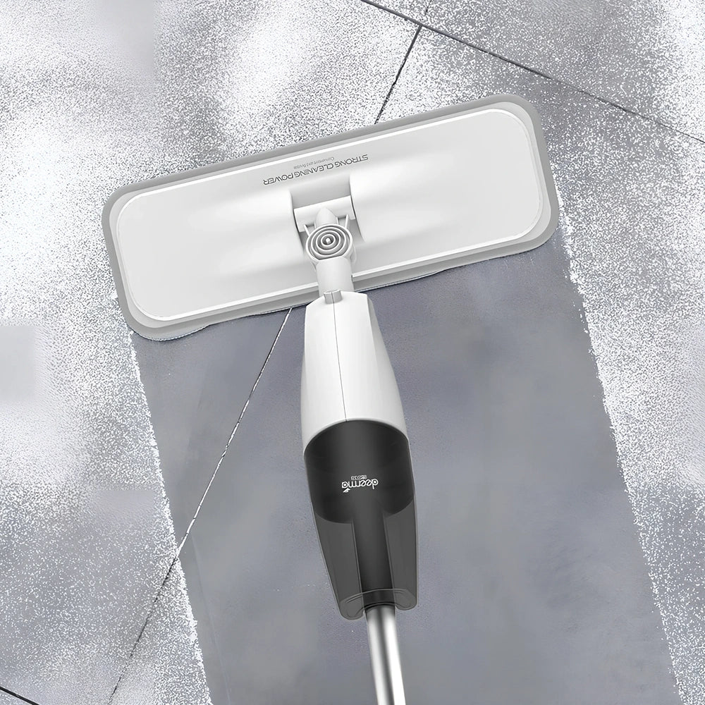 Xiaomi Deerma spray mop with carbon fibre handle and 350ml water reservoir