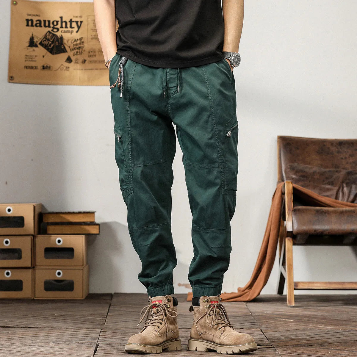 Men's tapered ankle harem trousers in cotton fabric with mid-waist fit