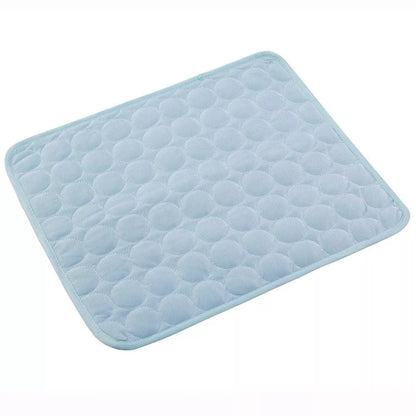 Breathable nylon mesh pet sofa mat for dogs in various sizes and colors