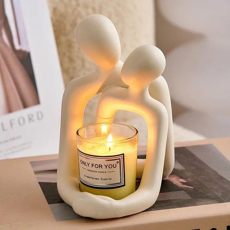 Resin couple statue modern home decor figurine with milky white and gold finish for bookshelf desk nightstand display as Valentine's Day gift for couples anniversary present